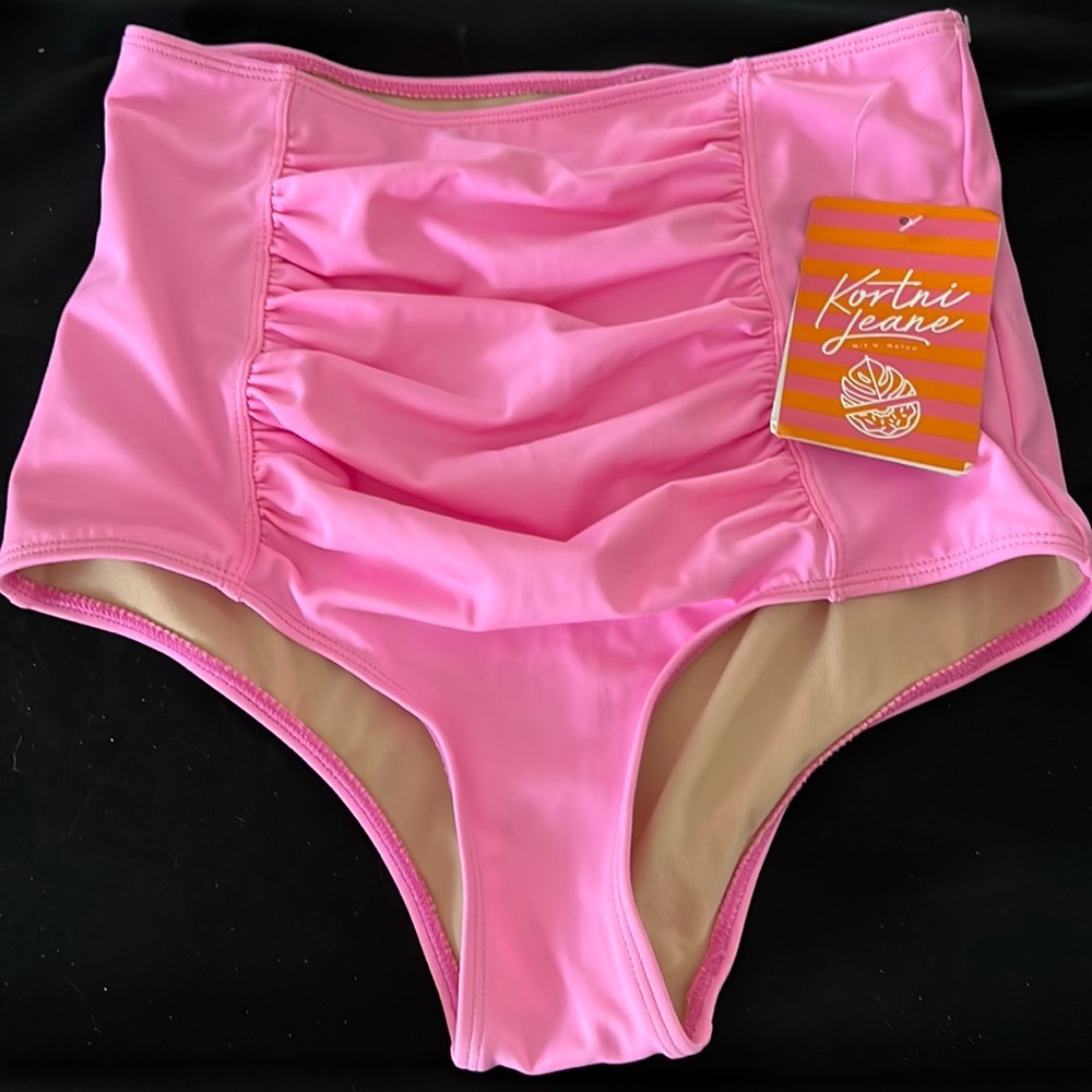 NWT Kortni Jean bikini bottom bubblegum pink color Small